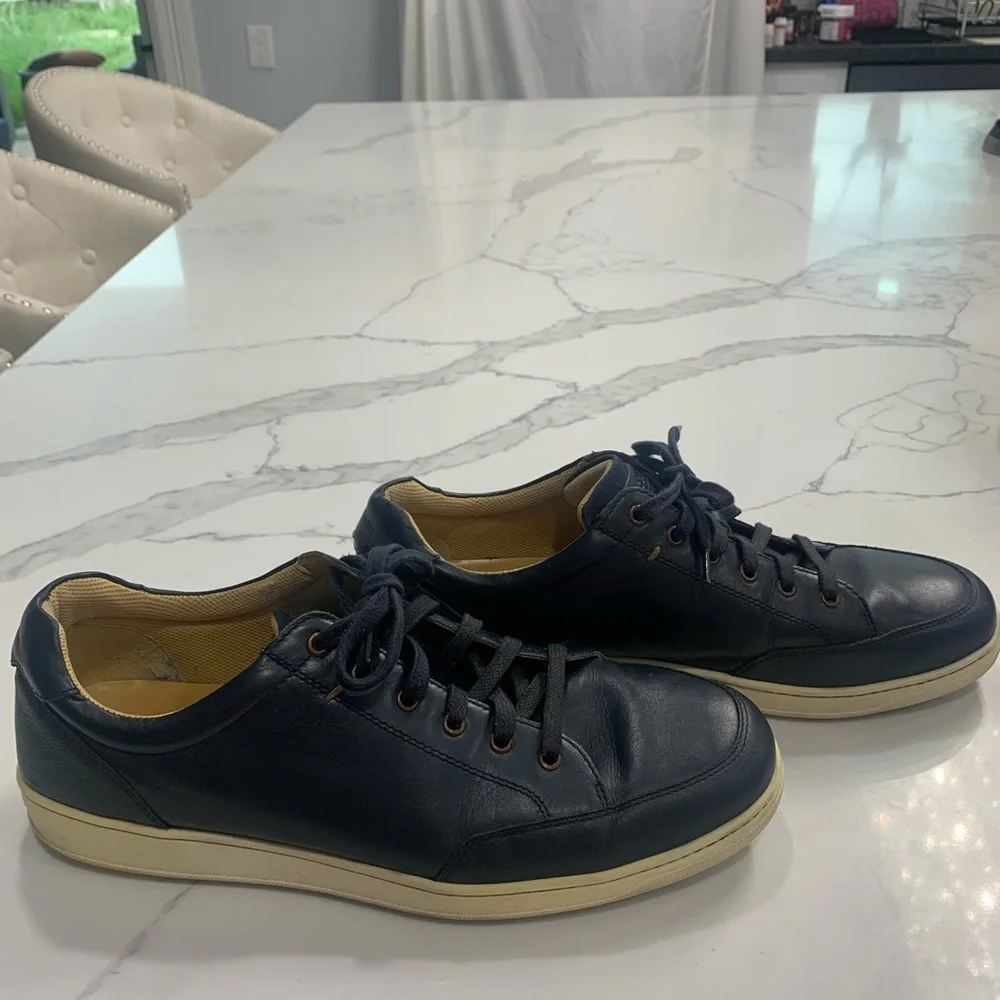 Cole Haan Men’s Navy Blue Leather Upper Boat‎ Shoes. Size 11 1/2